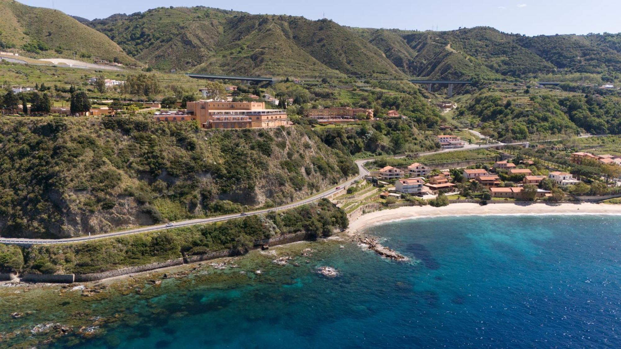 Altafiumara Resort & Spa Villa San Giovanni Exterior foto